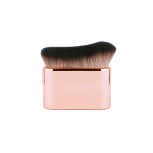 Everyday Essential ToolMax Huda Beauty N.Y.M.P.H Body Blur & Glow Brush Easy to Clean